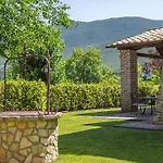Scappo In Umbria, Casale Della Quiete * Montecchio