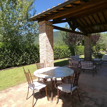Scappo In Umbria, Casale Della Quiete Villa