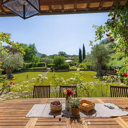 Villa Scappo In Umbria, Casale Della Quiete *