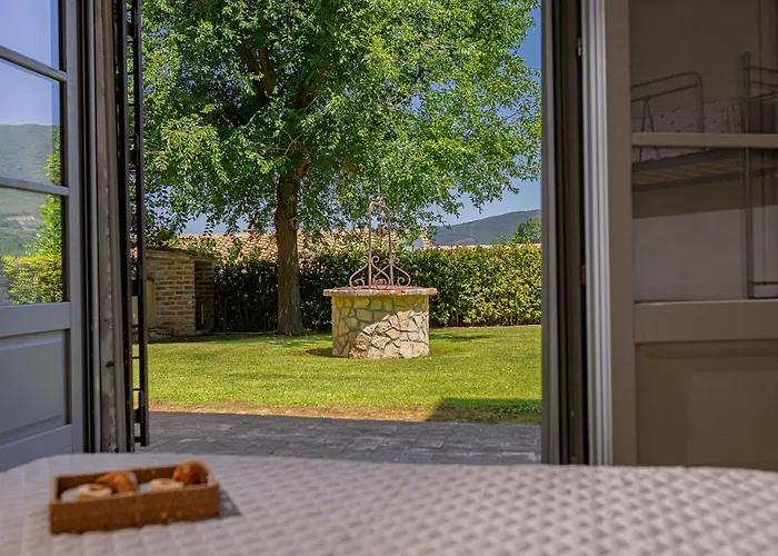 Scappo In Umbria, Casale Della Quiete Villa